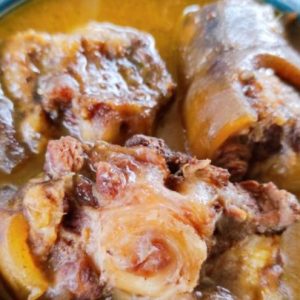 COURT BOUILLON DE QUEUE DE BŒUF